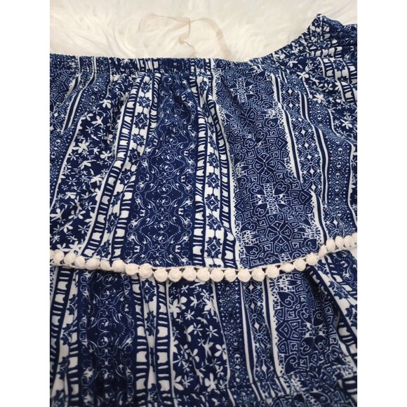 Rue21 Off  Shoulder Blue Flower Print Romper  Women’s Size Small - Picture 5 of 8